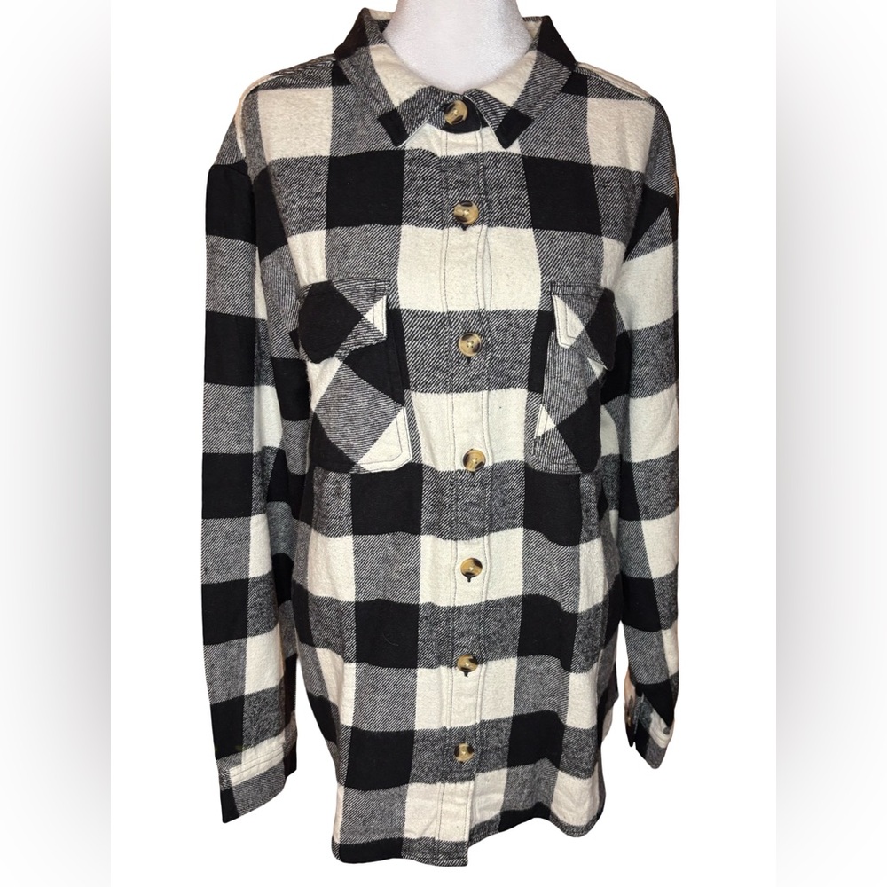 Beachlunchlounge Women’s Long Sleeved Buffalo Check Cabincore Shirt Size Large